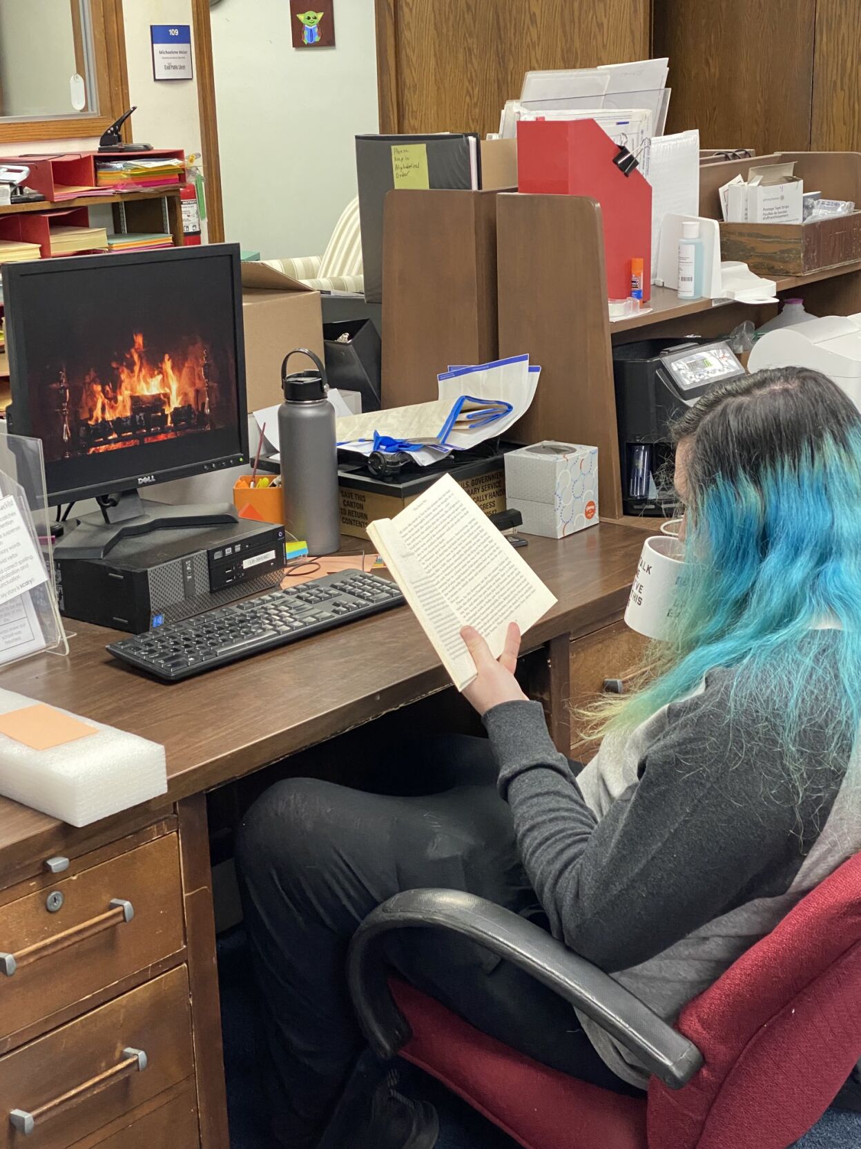 library2.jpg